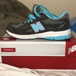 New Balance Sneakers